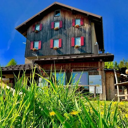Rifugio Dosso Larici Hotel Fai della Paganella